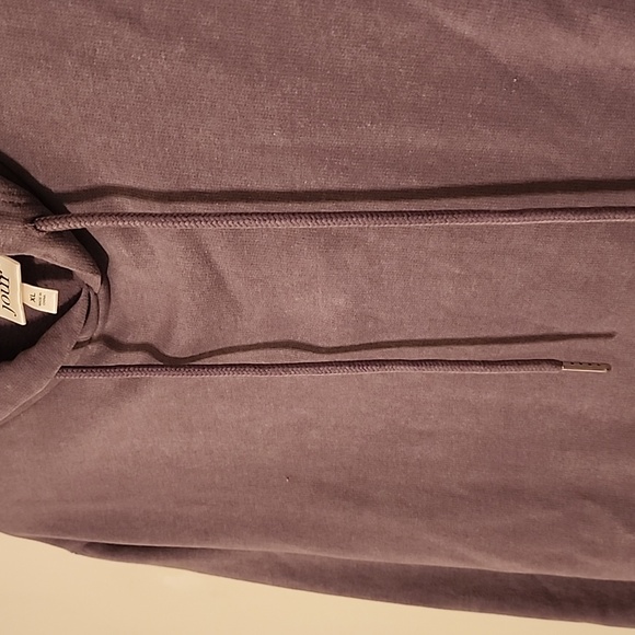 Sweatshirt - Picture 4 of 4